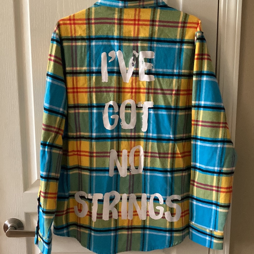 New Cakeworthy Disney Pinocchio I’ve Got No Strings Medium Flannel